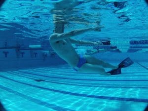לימוד שחייה